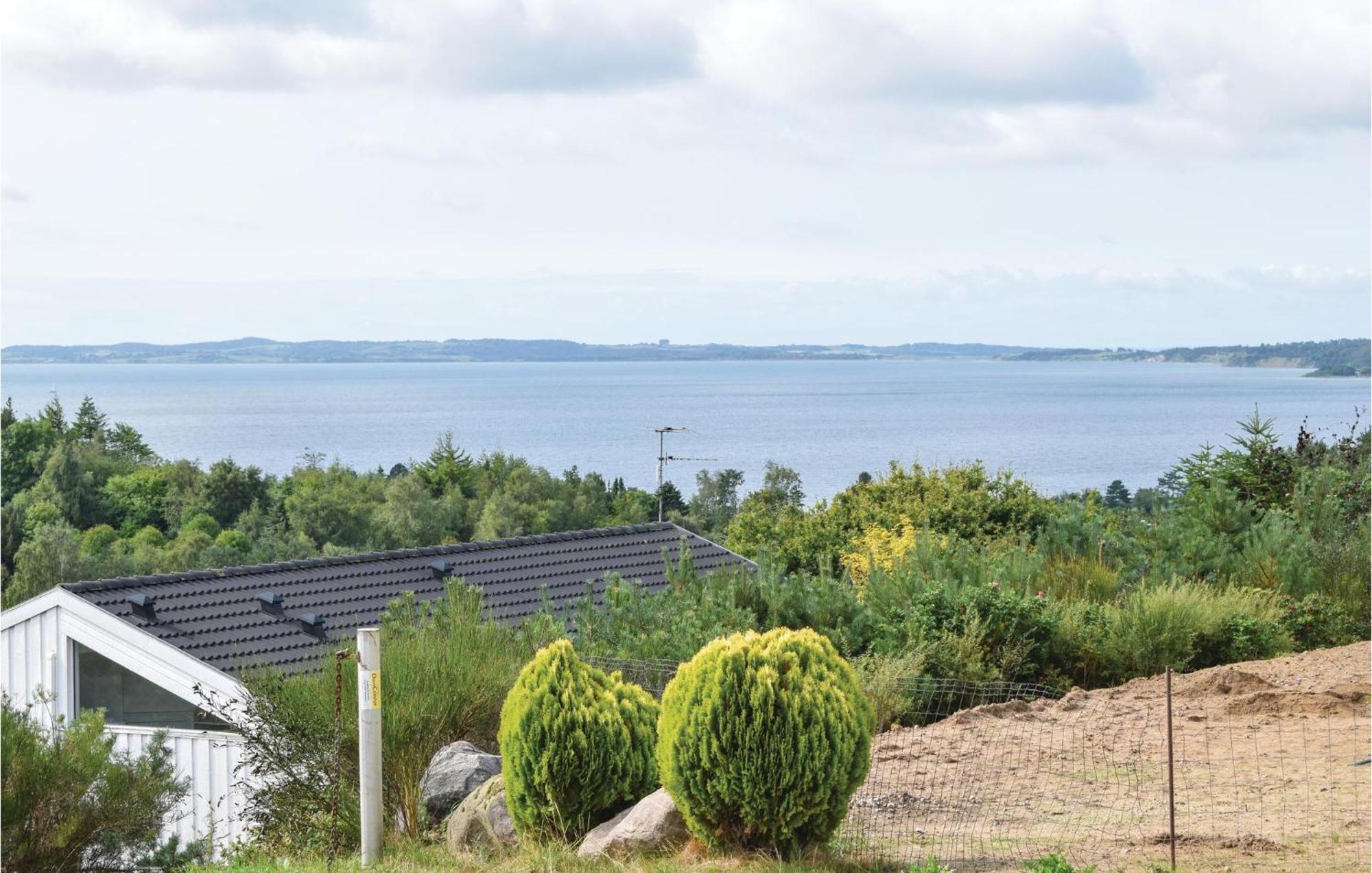 Amazing Home In Ebeltoft With Sauna Екстер'єр фото