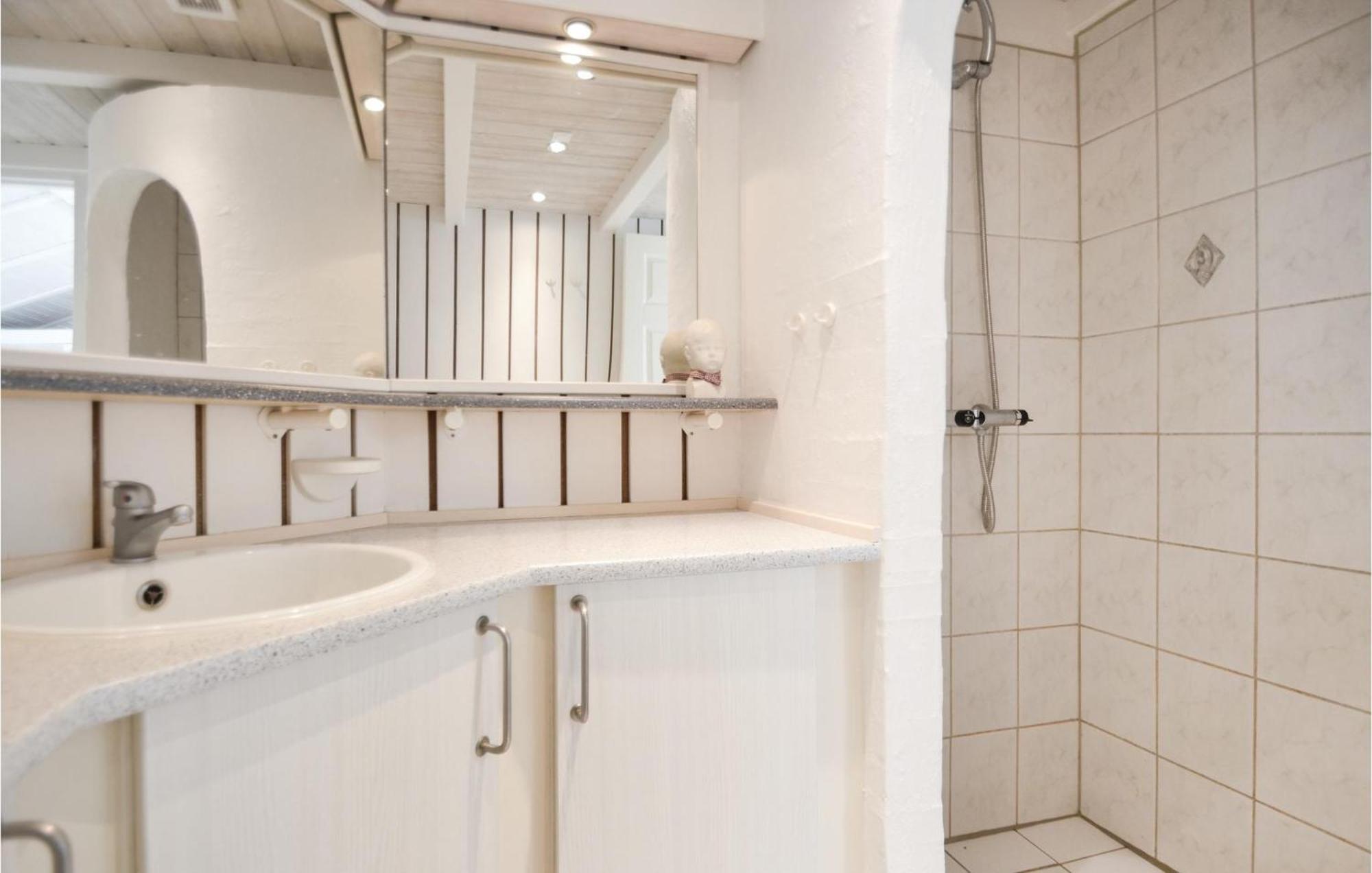 Amazing Home In Ebeltoft With Sauna Екстер'єр фото