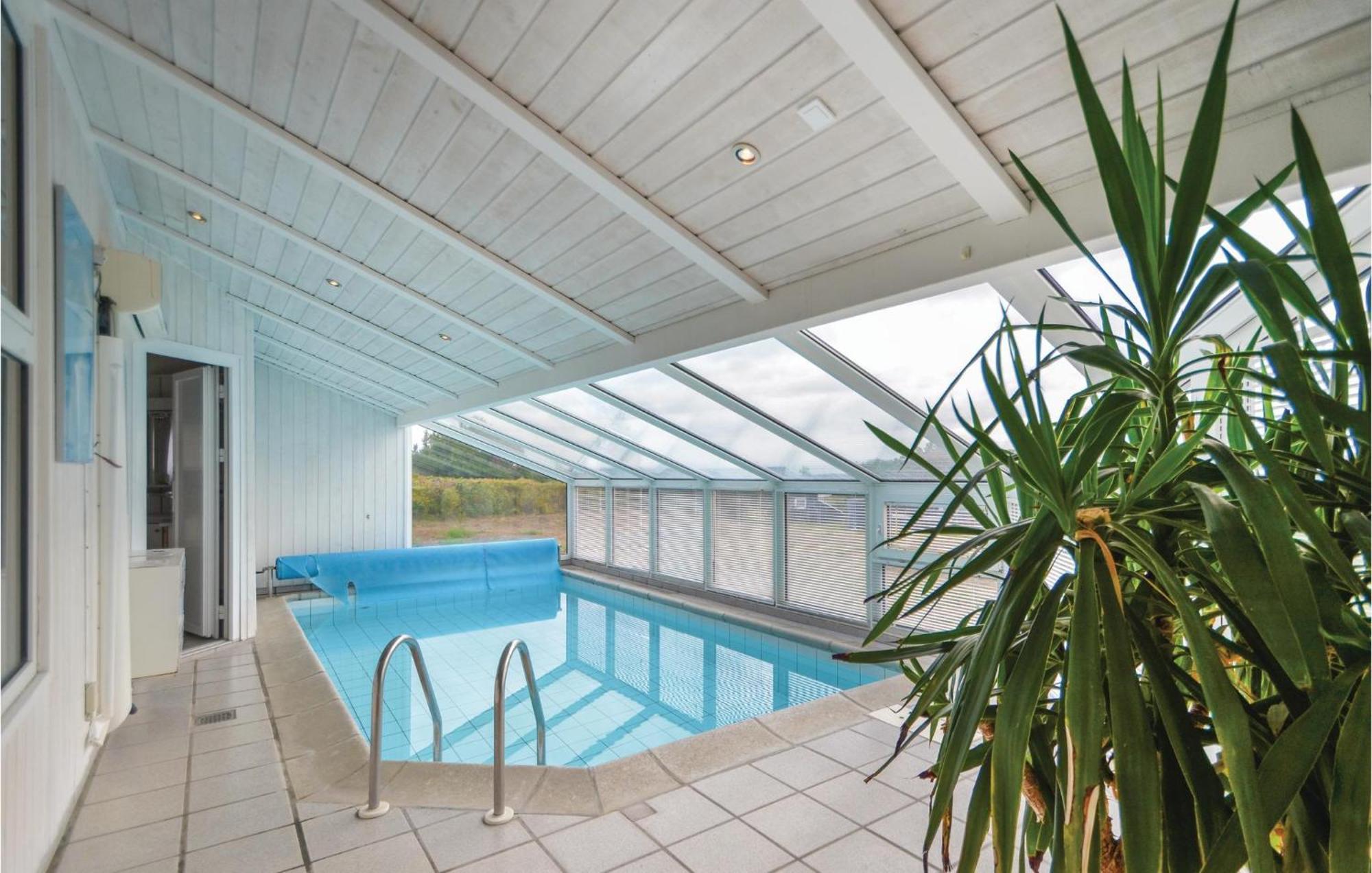 Amazing Home In Ebeltoft With Sauna Екстер'єр фото