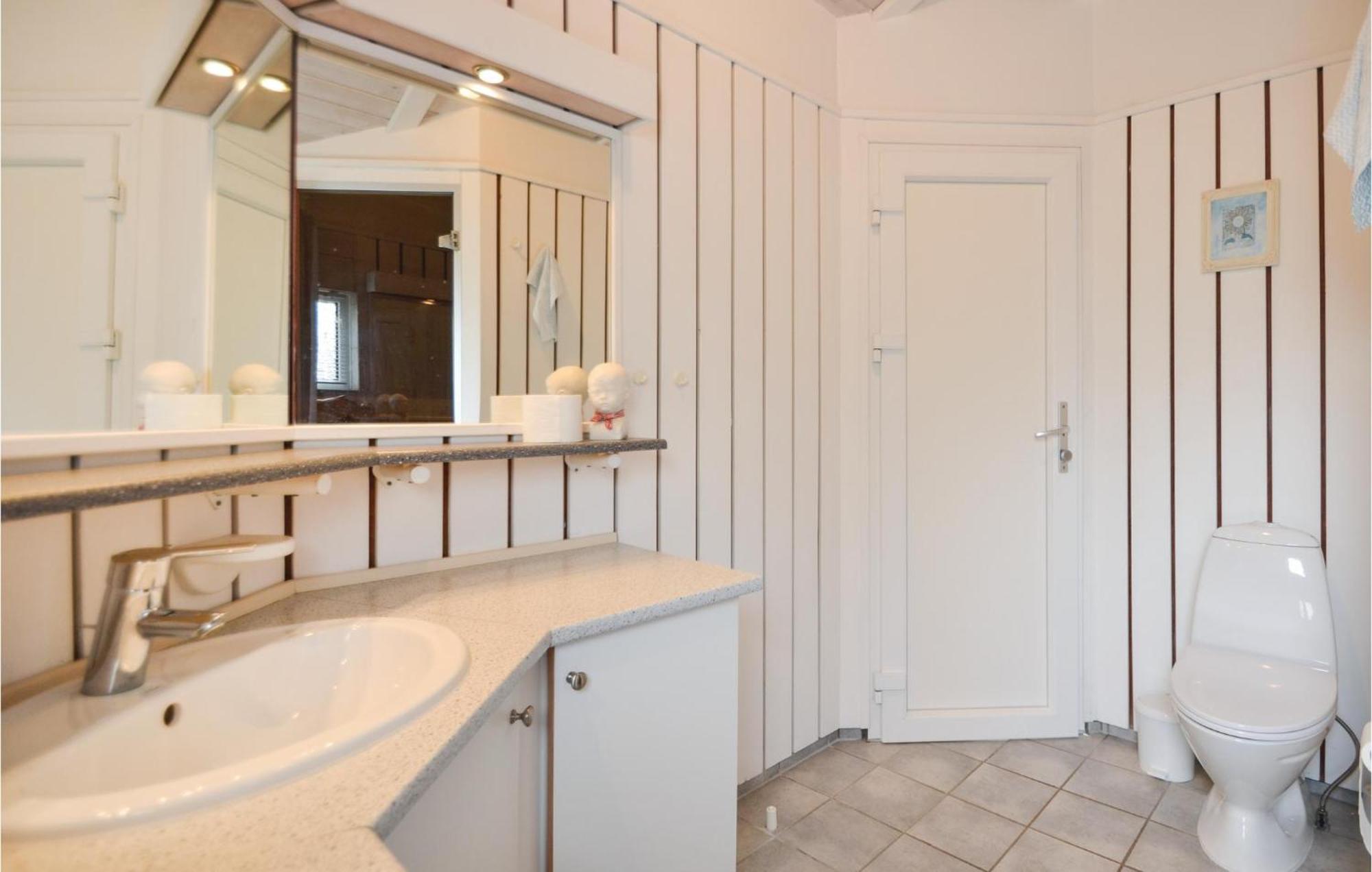 Amazing Home In Ebeltoft With Sauna Екстер'єр фото